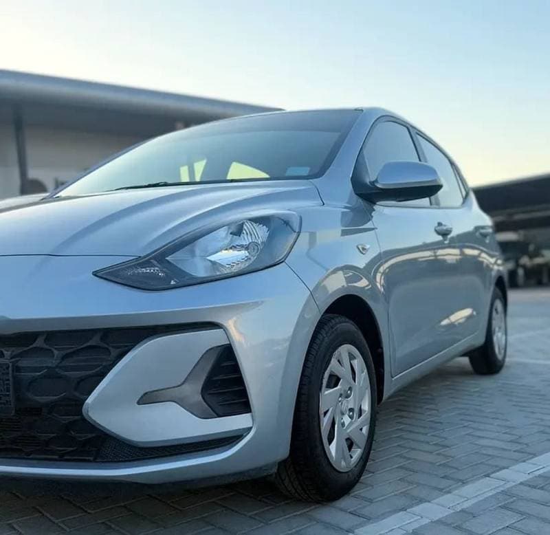 2024 Hyundai Grand i10 GL thumbnail 3
