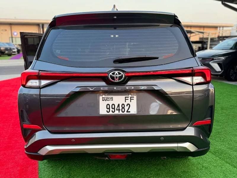 2024 Toyota Veloz GX thumbnail 3