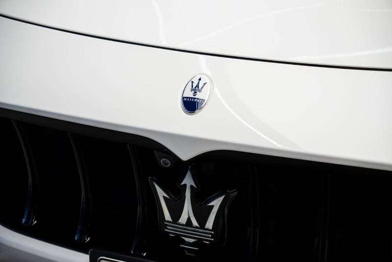 2024 Maserati Grecale MODENA thumbnail 5
