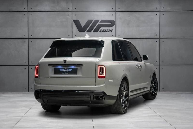 2023 Rolls Royce Cullinan BLACK BADGE thumbnail 5