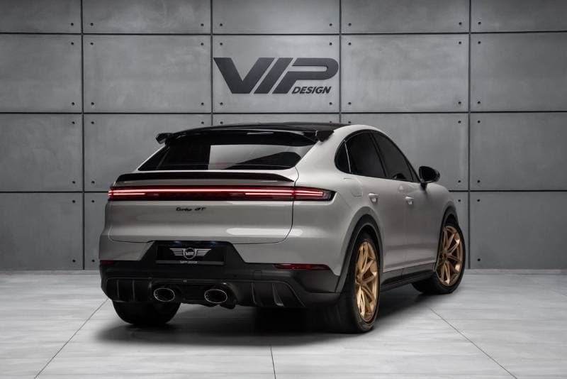 2024 Porsche Cayenne TURBO GT thumbnail 6