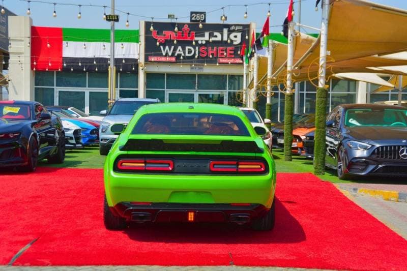 2019 Dodge Challenger SXT thumbnail 7