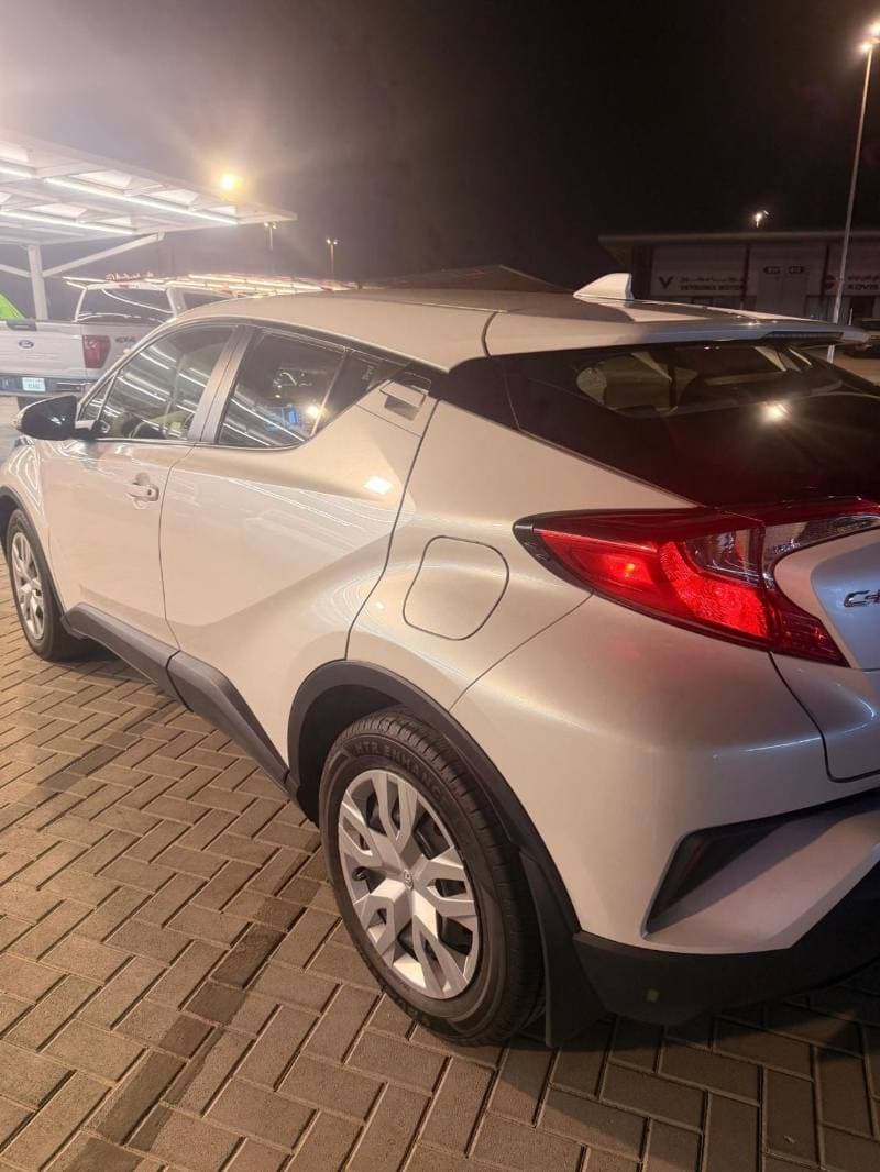 2022 Toyota C HR GX thumbnail 5