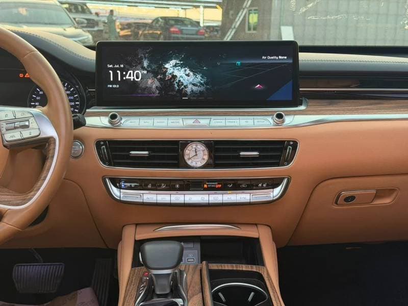 2022 Kia K900 thumbnail 4