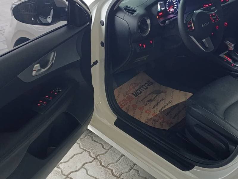 2024 Kia K3 LX thumbnail 5