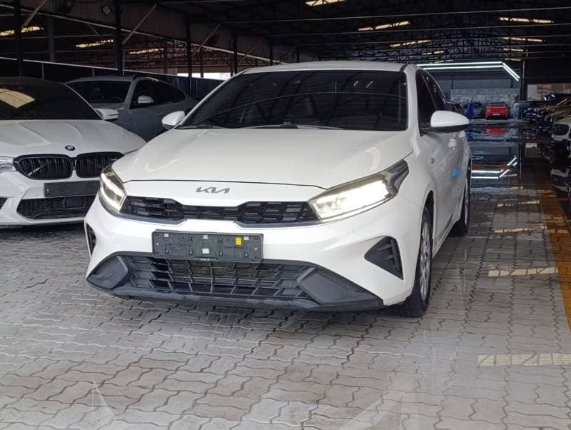 2024 Kia K3 LX thumbnail 2
