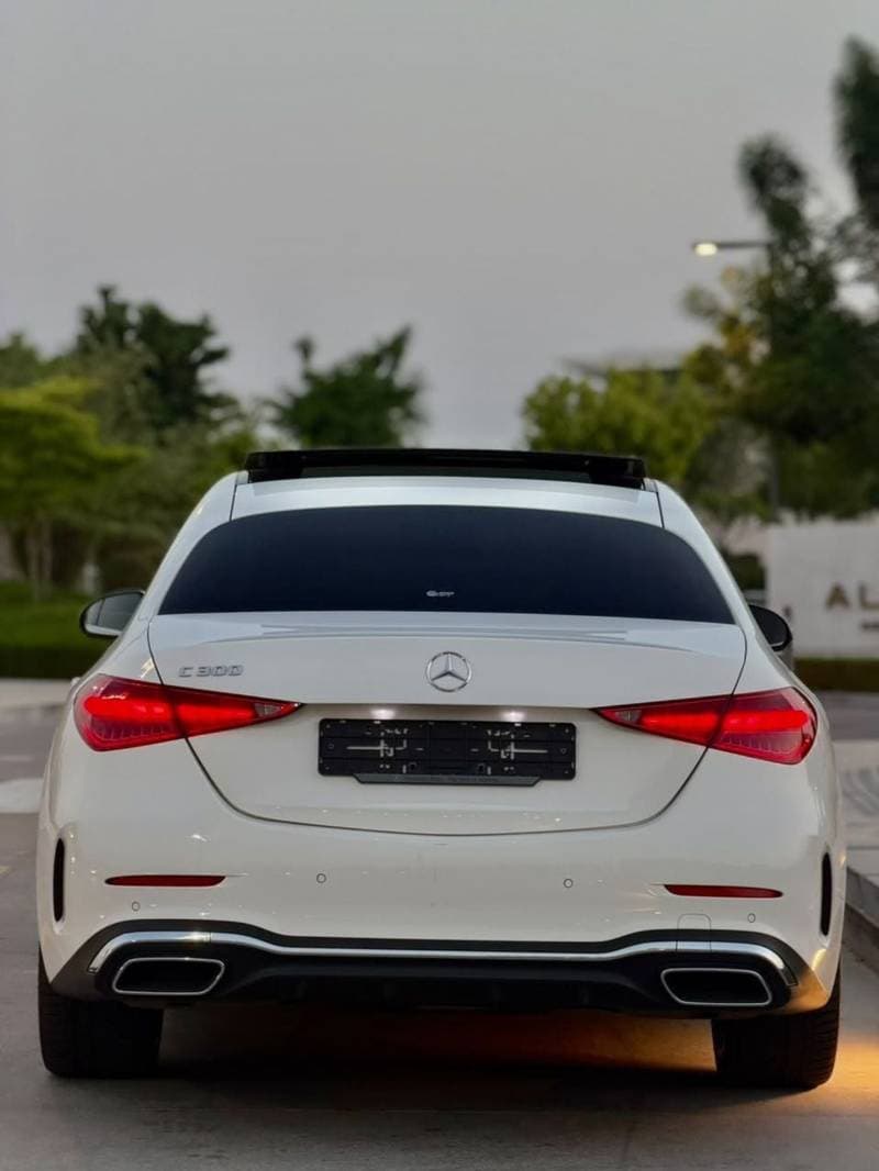 2022 Mercedes Benz C300 AMG thumbnail 7