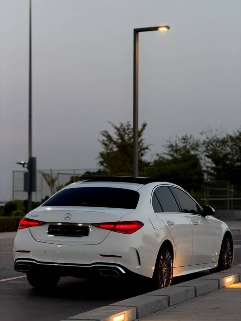 2022 Mercedes Benz C300 AMG thumbnail 8