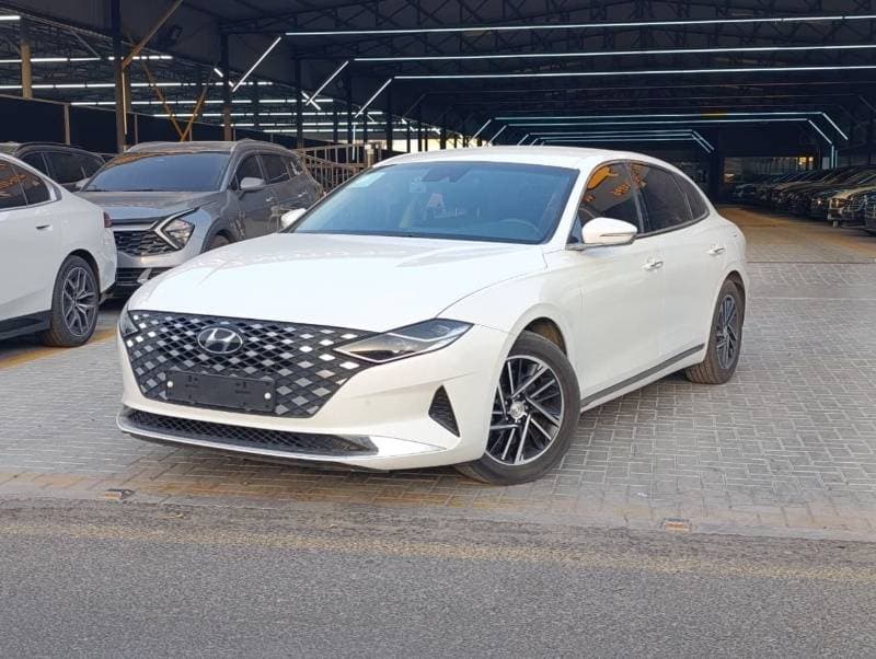 2020 Hyundai Grandeur STANDARD thumbnail 2