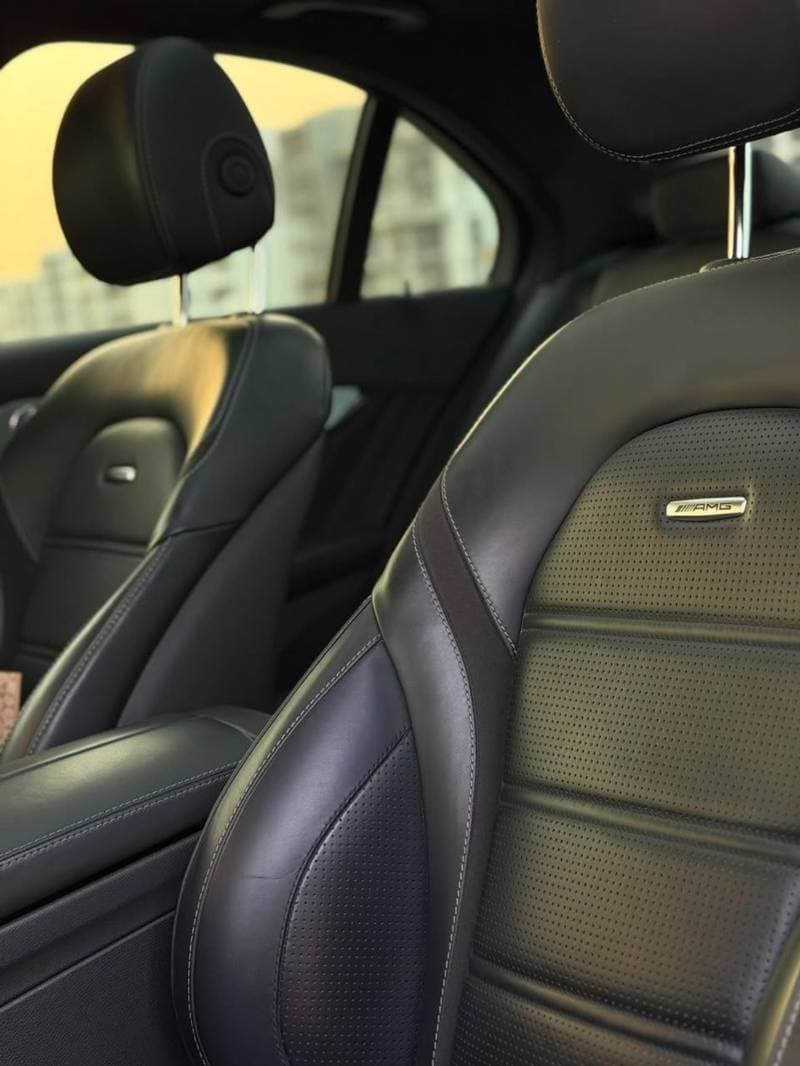 2016 Mercedes Benz C63 AMG S thumbnail 7