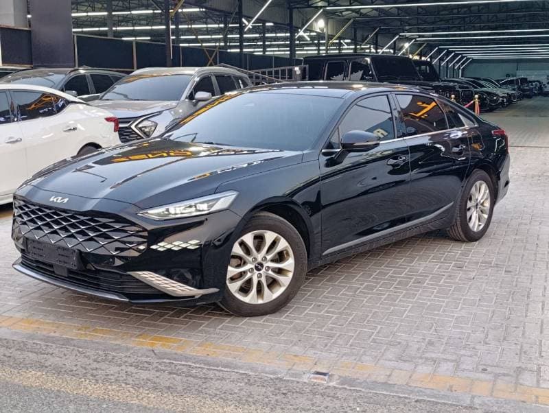 2022 Kia K8 EX DLX thumbnail 2