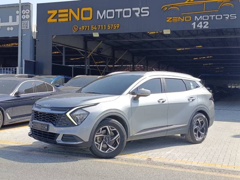 2022 Kia Sportage LX thumbnail 2