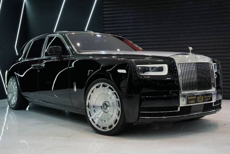 2018 Rolls Royce Phantom STANDARD thumbnail 3