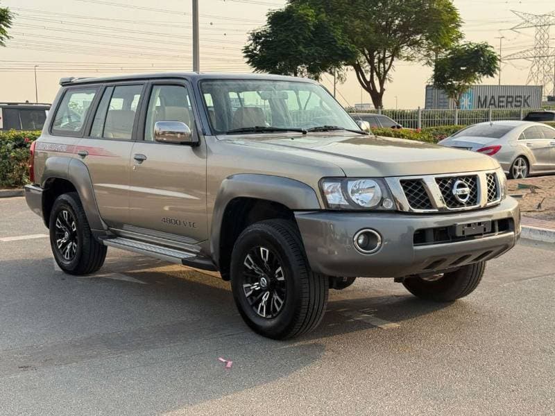2023 Nissan Patrol SUPER SAFARI