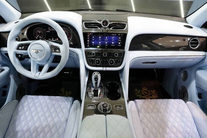 2023 Bentley Bentayga S thumbnail 7
