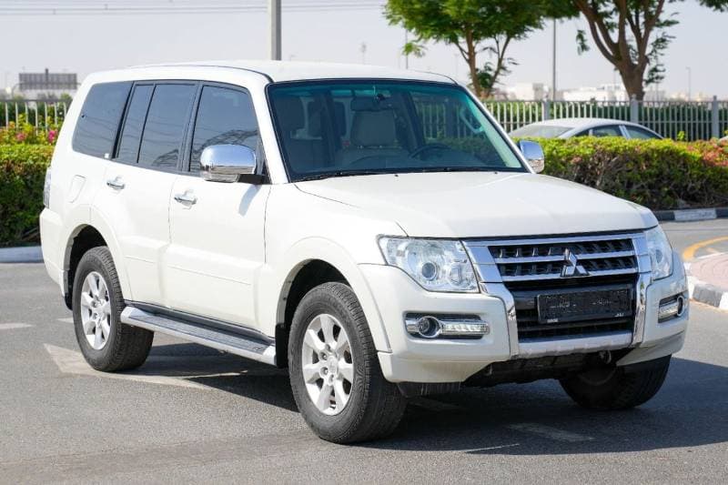 2017 Mitsubishi Pajero GLS MIDLINE