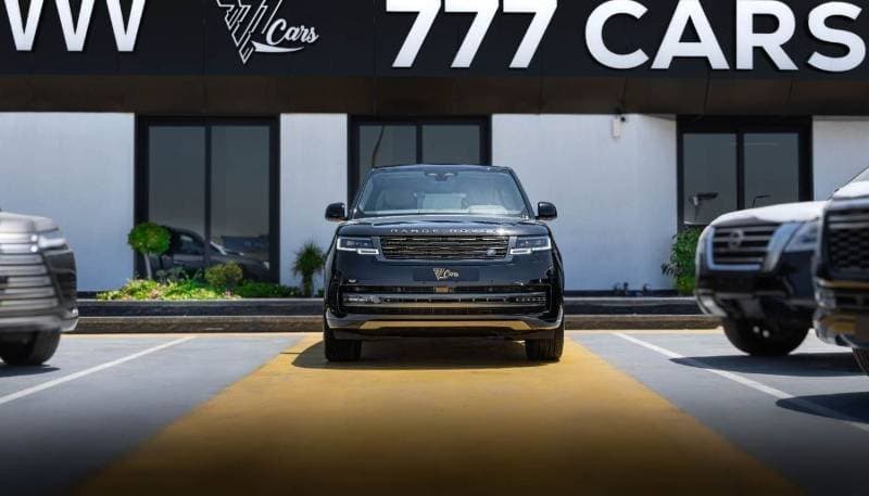 2026 Land Rover Range Rover AUTOBIOGRAPHY P530 thumbnail 2