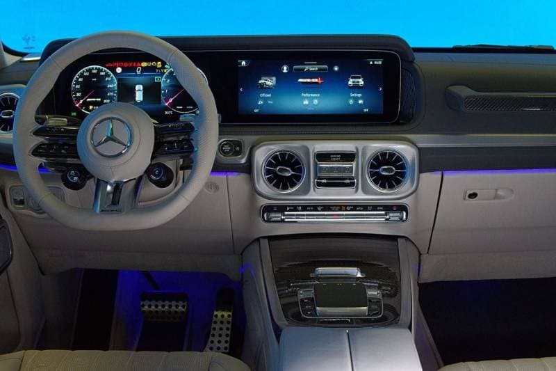 2026 Mercedes Benz G63 AMG STANDARD thumbnail 8