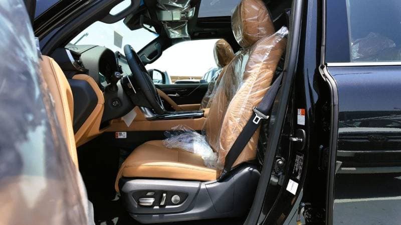 2026 Lexus LX600 SIGNATURE thumbnail 8