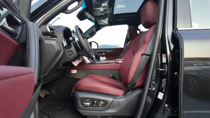 2026 Lexus LX600 SIGNATURE thumbnail 8