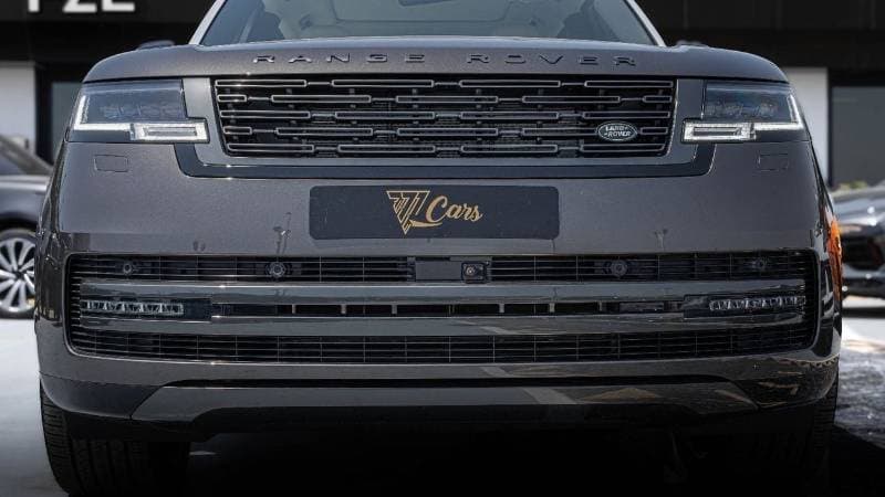 2026 Land Rover Range Rover HSE P400 thumbnail 3