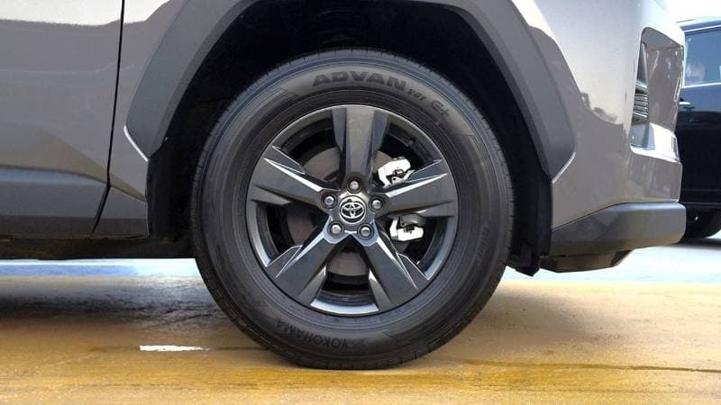 2026 Toyota RAV4 EXR thumbnail 5
