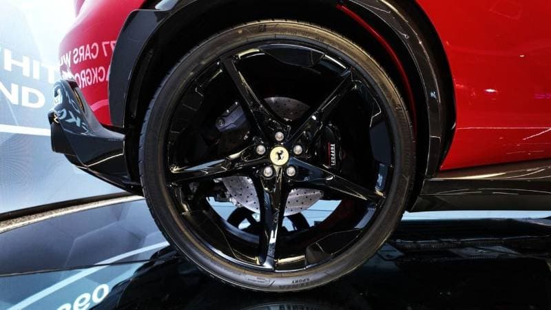 2026 Ferrari Purosangue STANDARD thumbnail 5