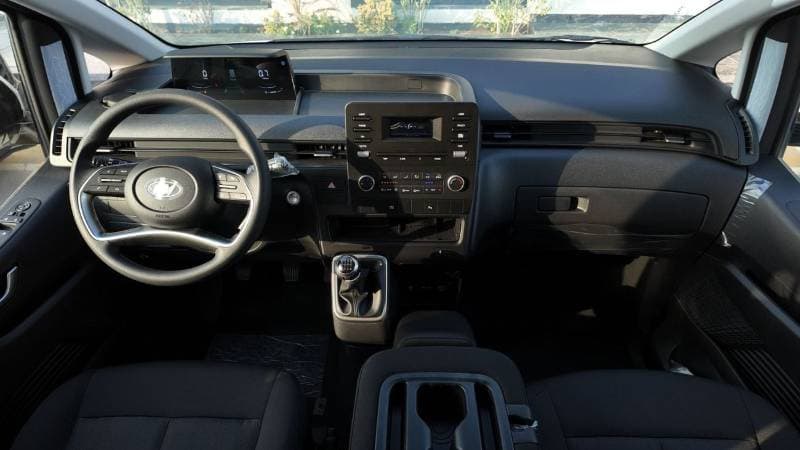 2026 Hyundai Staria 2.2L Diesel 2026 thumbnail 7