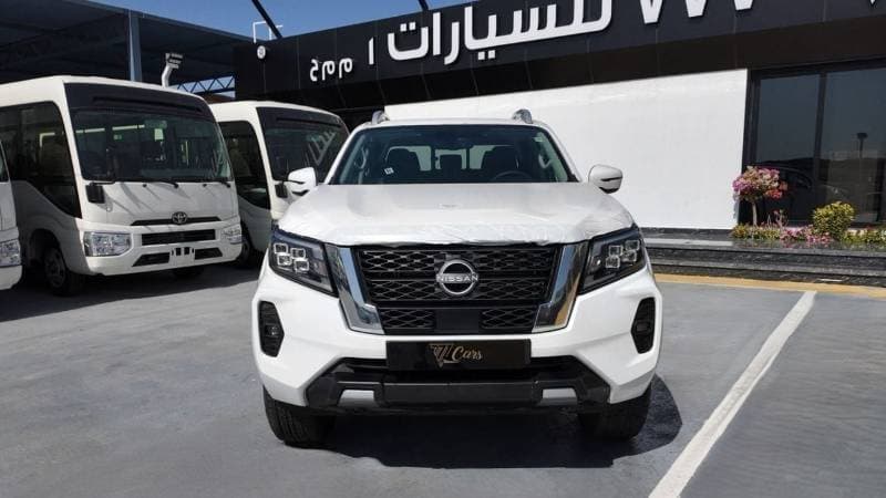 2025 Nissan Navara thumbnail 4