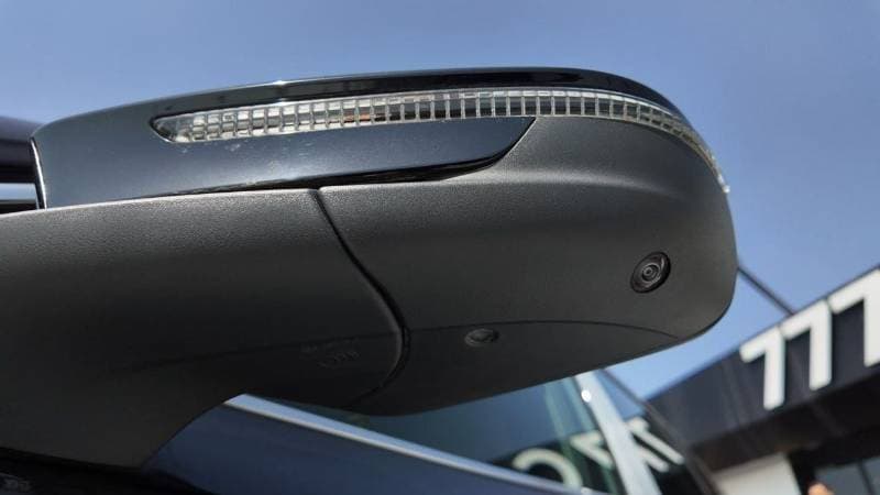 2025 Volkswagen Tiguan thumbnail 6