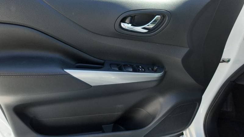 2025 Nissan Navara thumbnail 8
