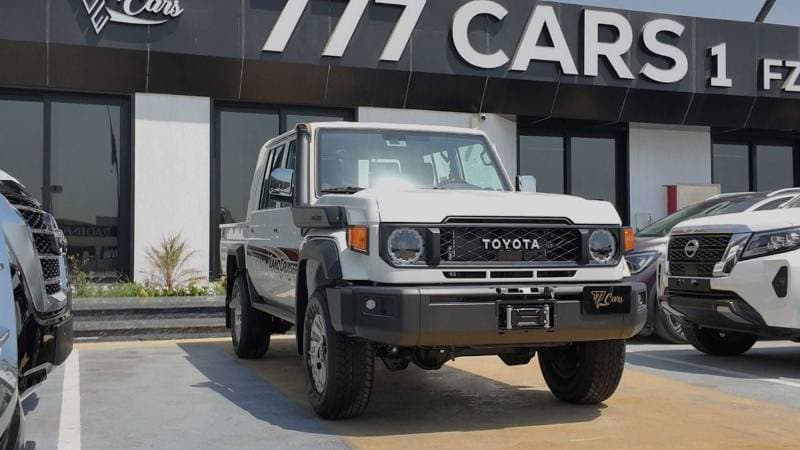 2026 Toyota Land Cruiser 70 LC79 , DC , 4.0L , A/T , 2026 thumbnail 4