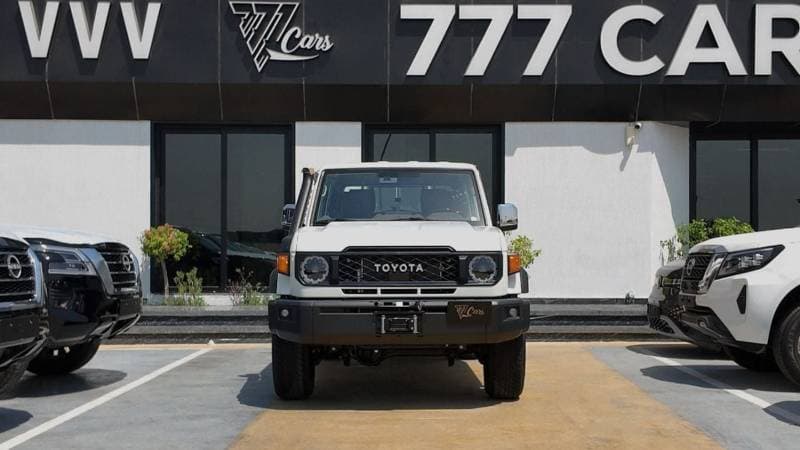 2026 Toyota Land Cruiser 70 LC79 , DC , 4.0L , A/T , 2026 thumbnail 2