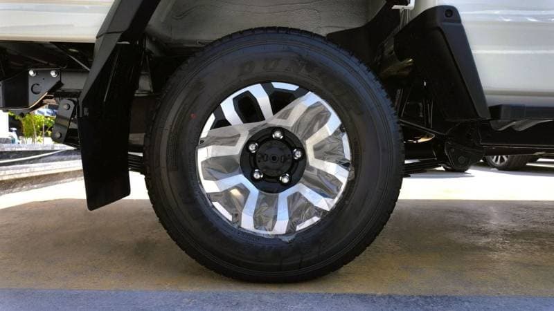 2026 Toyota Land Cruiser 70 LC79 , DC , 4.0L , A/T , 2026 thumbnail 5
