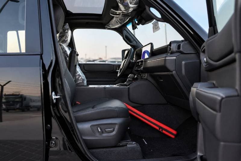 2027 Toyota Prado VXR thumbnail 7