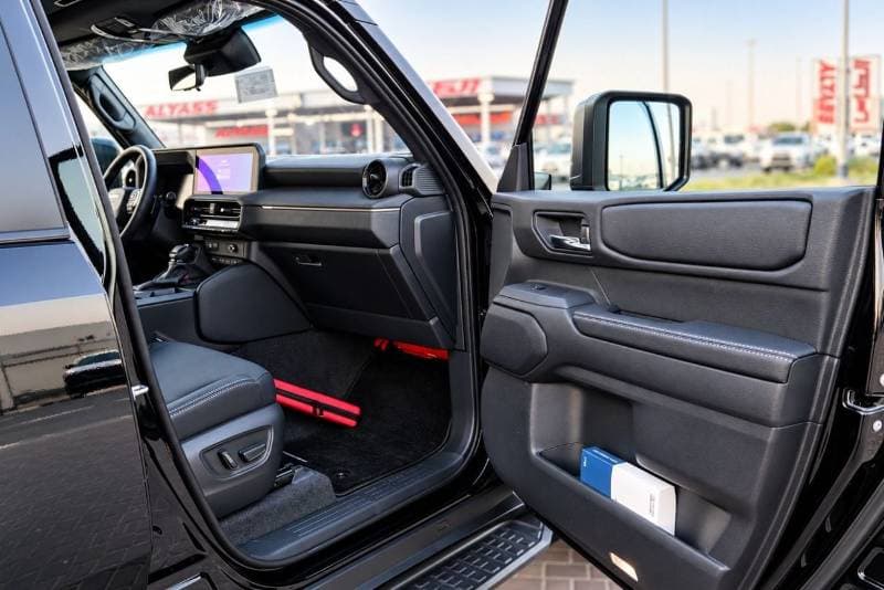 2027 Toyota Prado VXR thumbnail 5