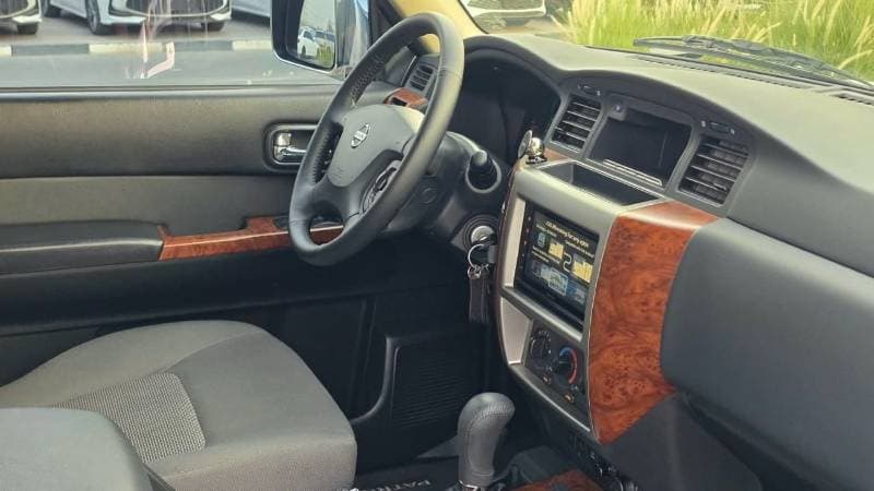 2024 Nissan Patrol SAFARI SW thumbnail 5