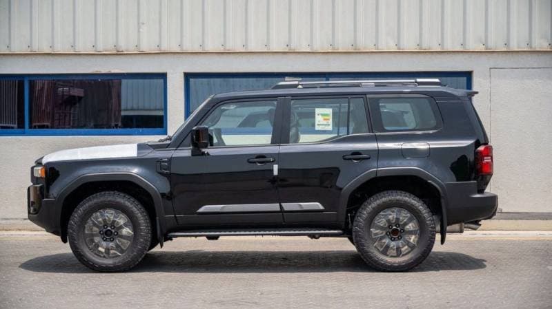 2026 Toyota Prado ALR thumbnail 3