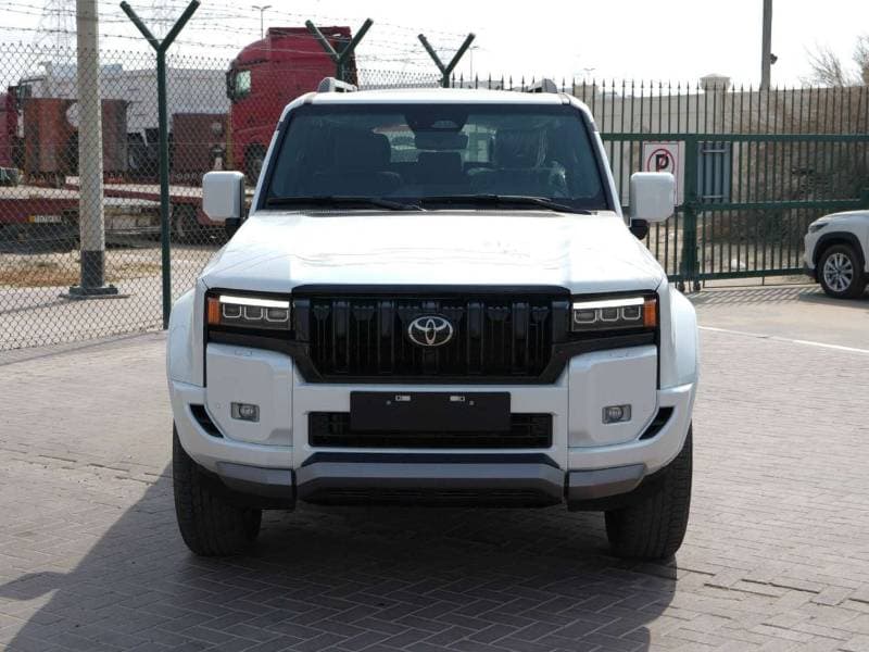 2026 Toyota Prado VXR thumbnail 3