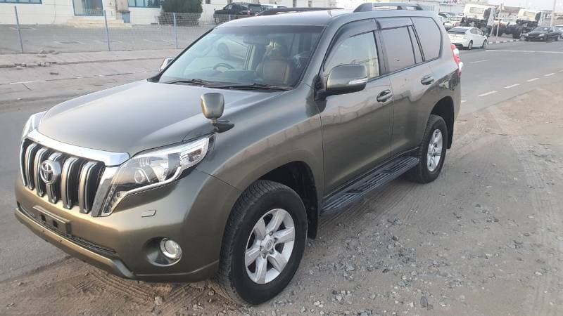 2016 Toyota Prado TX L thumbnail 3