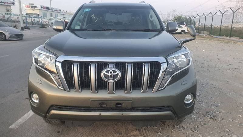 2016 Toyota Prado TX L thumbnail 2