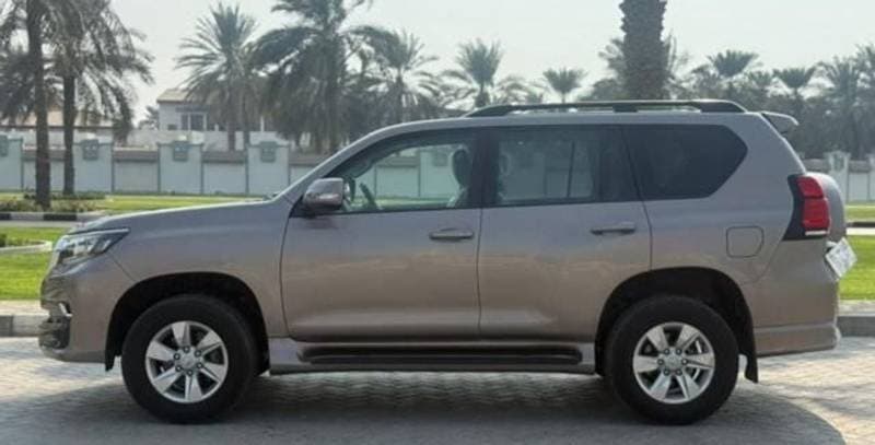 2020 Toyota Prado TX L thumbnail 2