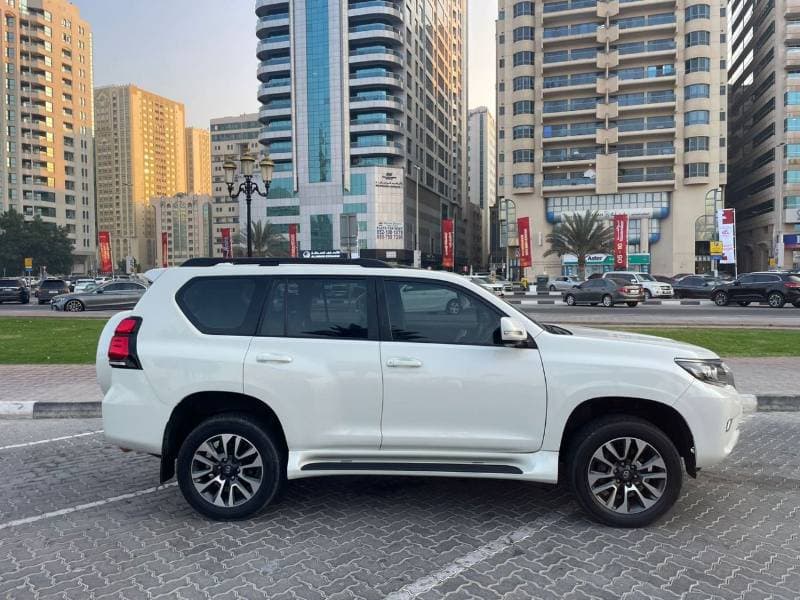 2022 Toyota Prado TX L