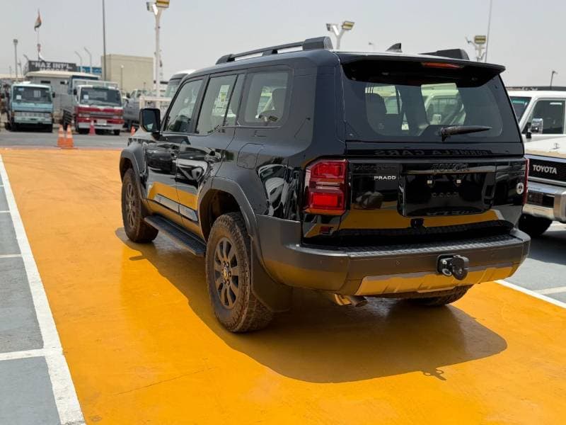 2025 Toyota Prado ADVENTURE thumbnail 6