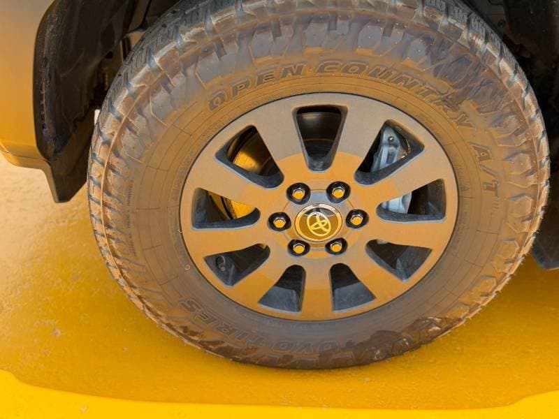 2025 Toyota Prado ADVENTURE thumbnail 8