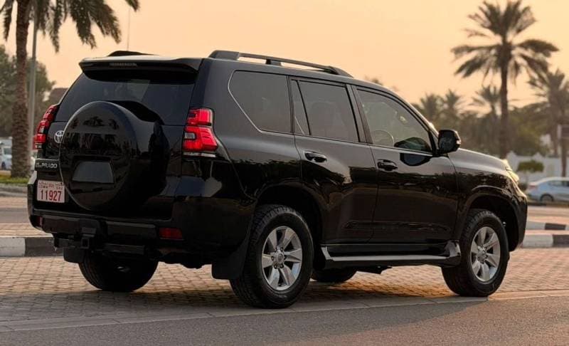 2022 Toyota Prado TX L thumbnail 4