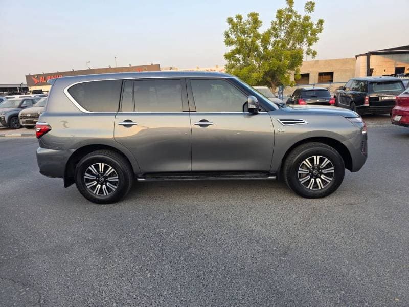 2021 Nissan Patrol XE thumbnail 7