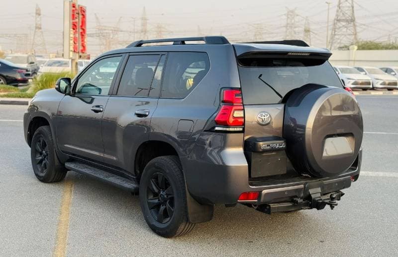 2021 Toyota Prado TXL 2 thumbnail 4