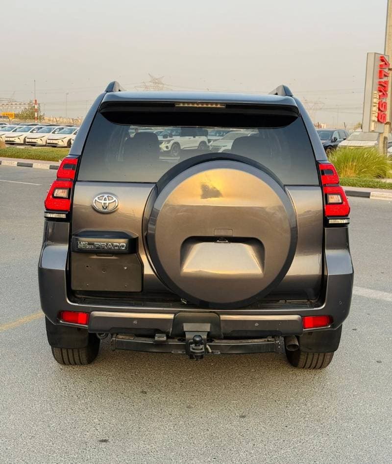2021 Toyota Prado TXL 2 thumbnail 6
