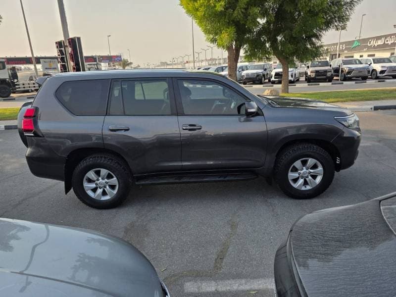 2019 Toyota Prado TX L thumbnail 7